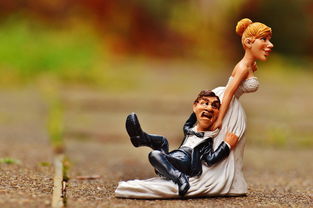 开云体育官方网站-羽毛球新人在国际赛场崭露头角，羽毛球运动员进场视频